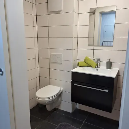 菲林霍夫贝克豪夫公寓 公寓 阿泽皮茨陶